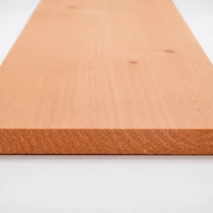 Douglas plank fijnbezaagd 30 x 120 mm schuin in beeld met gezaagde zijkant
