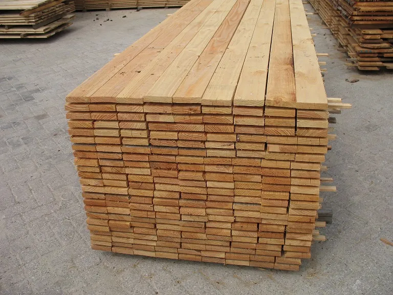 Hout opslaan met de zijlader