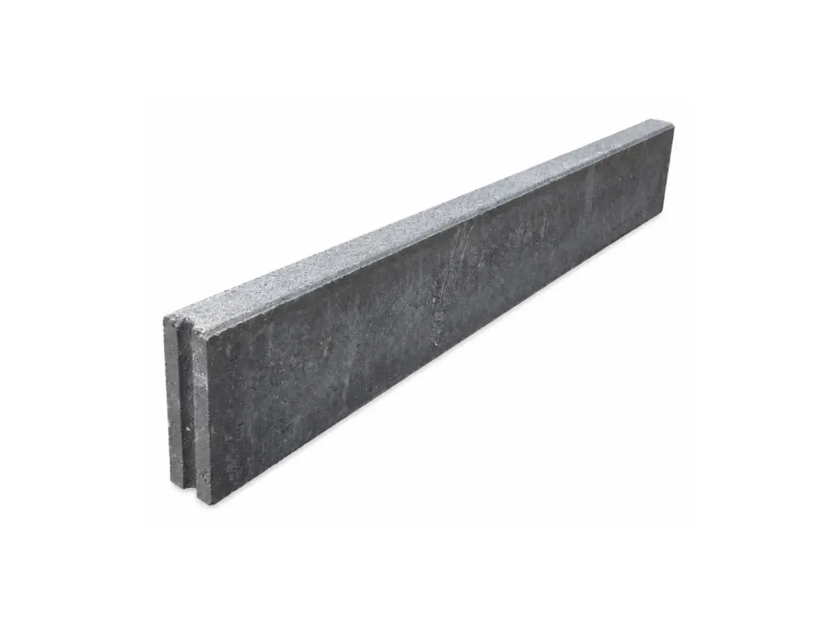 Antraciet betonnen opsluitband 5 x 15 cm schuin van boven, met sponning langs de onderrand